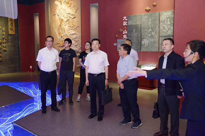 專(zhuān)題報(bào)道